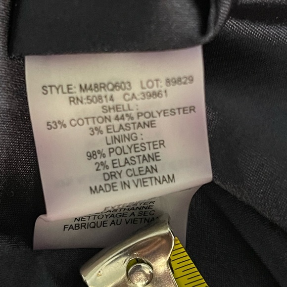 Tahari Textured Sleeveless Sheath Dress - Picture 4 of 8